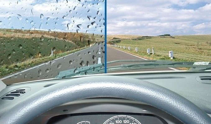 Cómo aplicar un repelente de lluvia en el parabrisas del coche